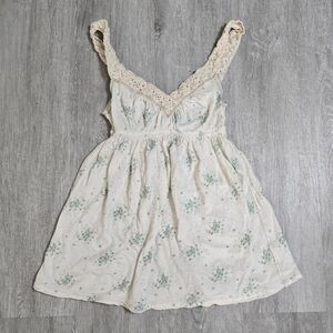 Vintage Y2K Abercrombie & Fitch Floral Babydoll Lace Trim Top XS